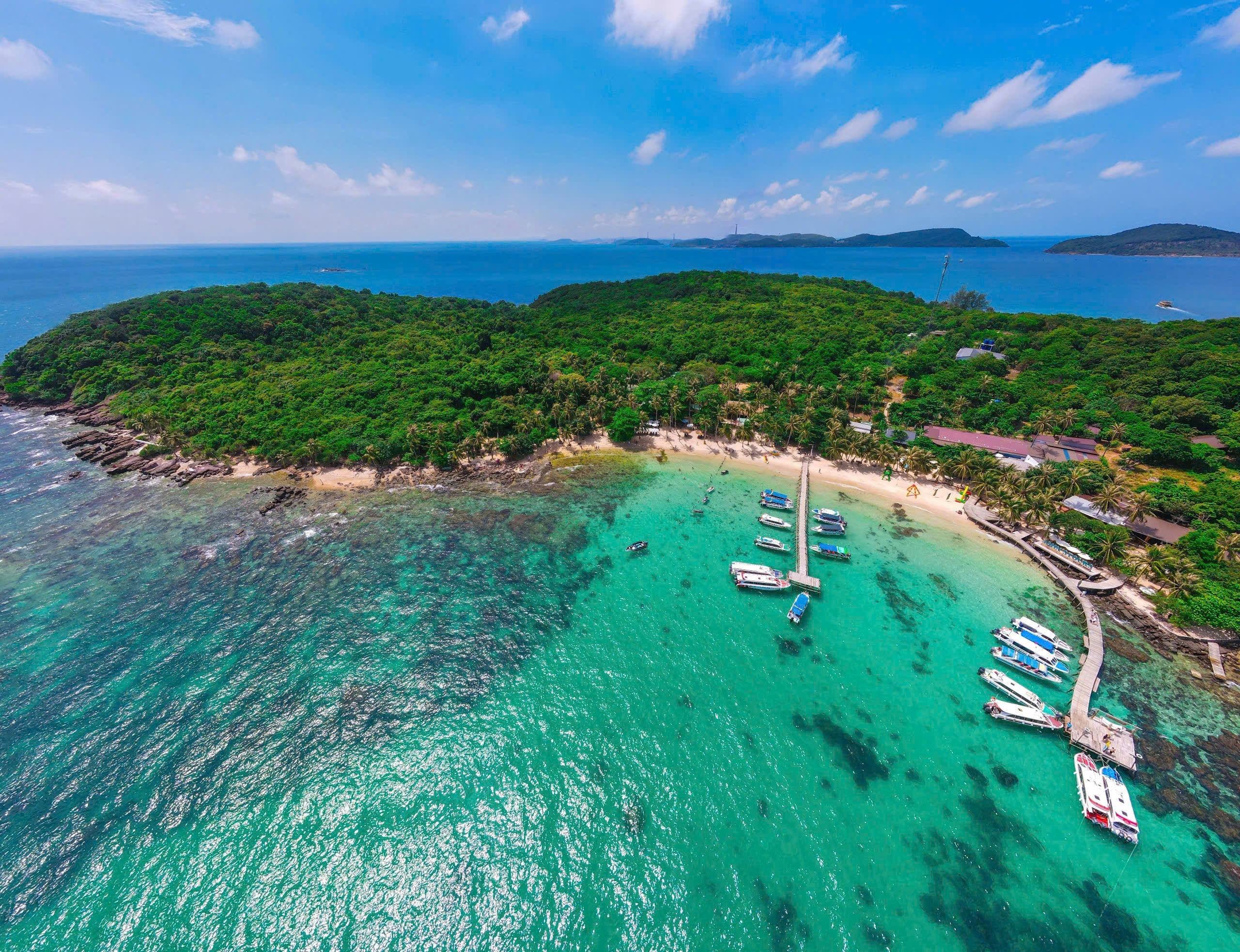 The Pearl South Escape – Nam Island Tour